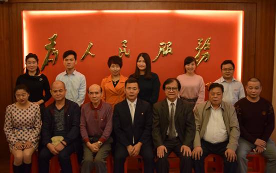 热烈欢迎西安潮汕商会吴培坤秘书长一行莅临银广厦指导